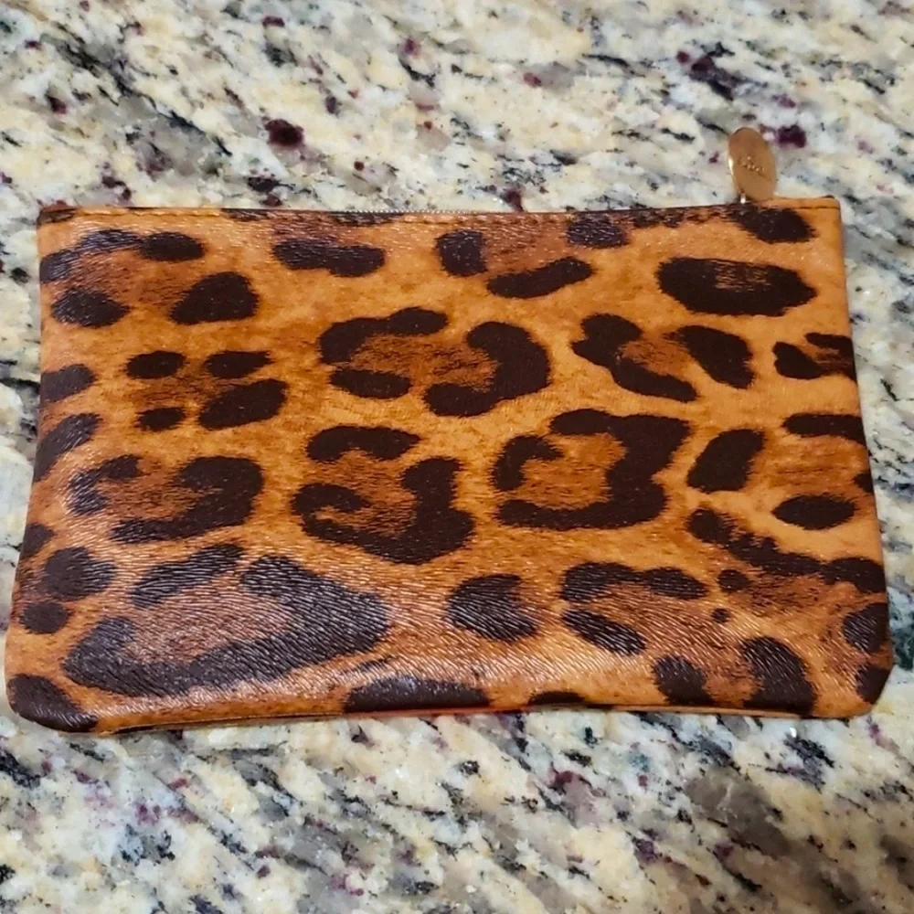 ipsy Orange Cheetah Print Makeup bag NEW